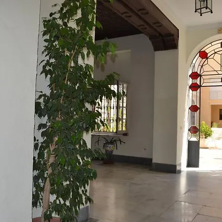 Casa Palacio Paris חרז